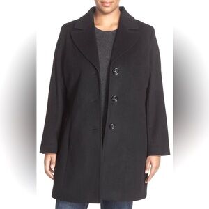 Classic Black Women's lambwool coat